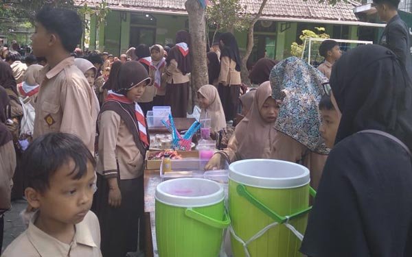 market day SDIT Anak Sholeh Sedayu Bantul
